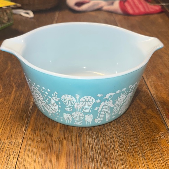 Vintage Pyrex Tourquoise Blue Amish Butterprint Casserole Dish 1 Qt #47 - Picture 1 of 7